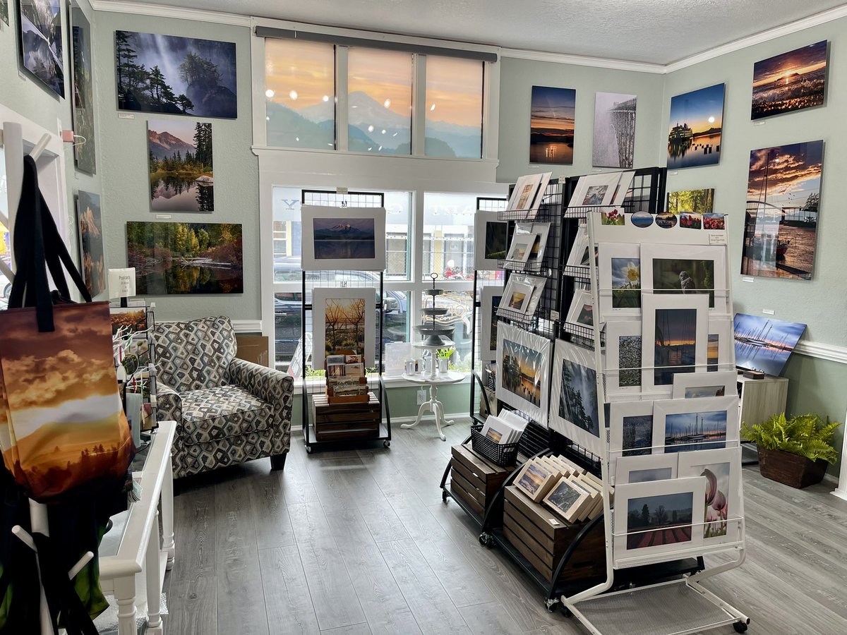 We've just restocked a selection of our most popular signed prints and placed an order for more! Come visit us in La Conner, a wonderful town to explore and stroll around!

#pnw #shoplocal #shopsmallbussines #localart