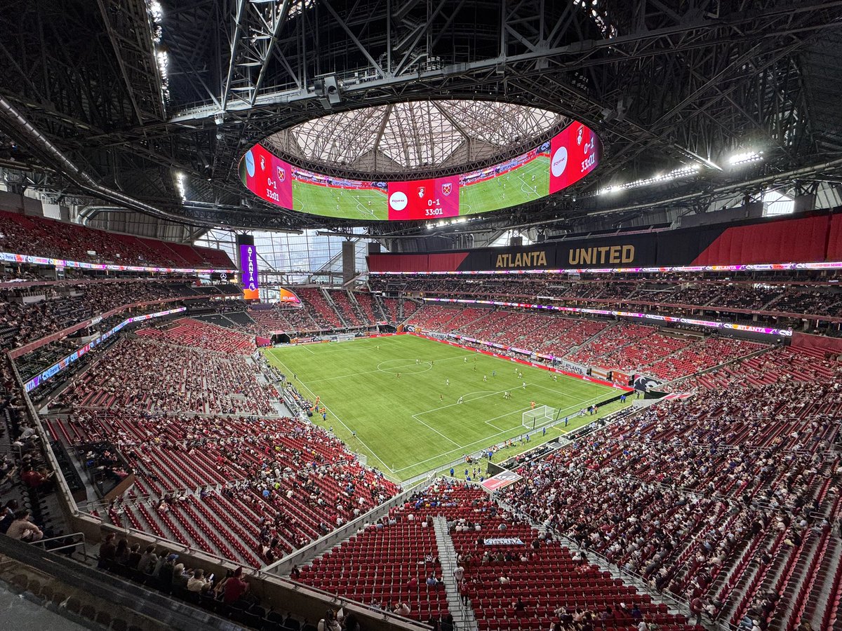 Very impressive stadium in Atlanta. Can hold 75,000. West Ham beating Bournemouth right now with MUFC v Everton to follow. Crowds continue to arrive.