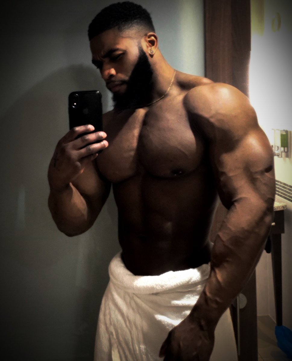 🖤

                                 #SᴇᴅᴜᴄᴛɪᴠᴇSᴜɴᴅᴀʏ