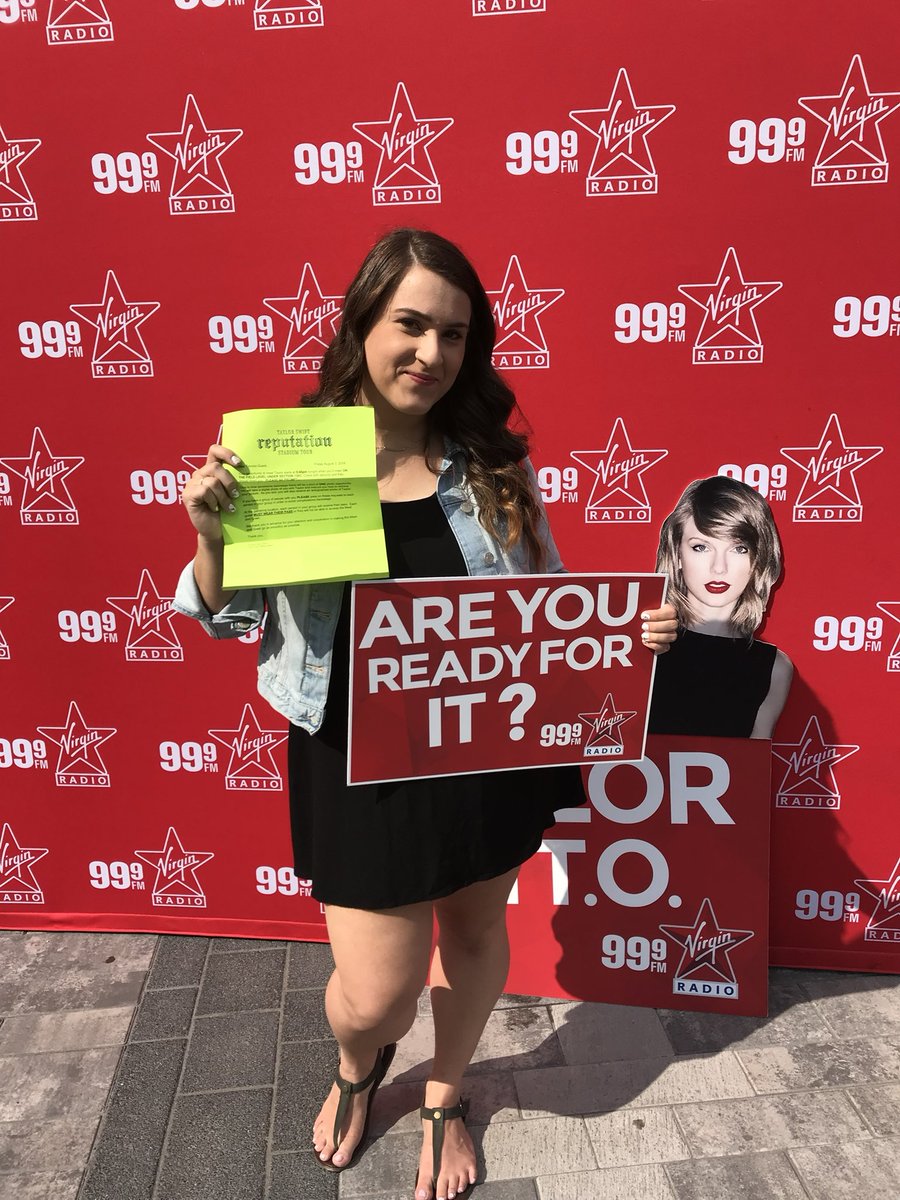 emswift13's tweet image. as the iconic Hannah Montana song goes… they say that good things take time but really great things happen in a blink of an eye thought the chances to meet somebody like you were a million to one i can’t believe it… happy SEVEN (wtf) years since the best night of my life 🥲