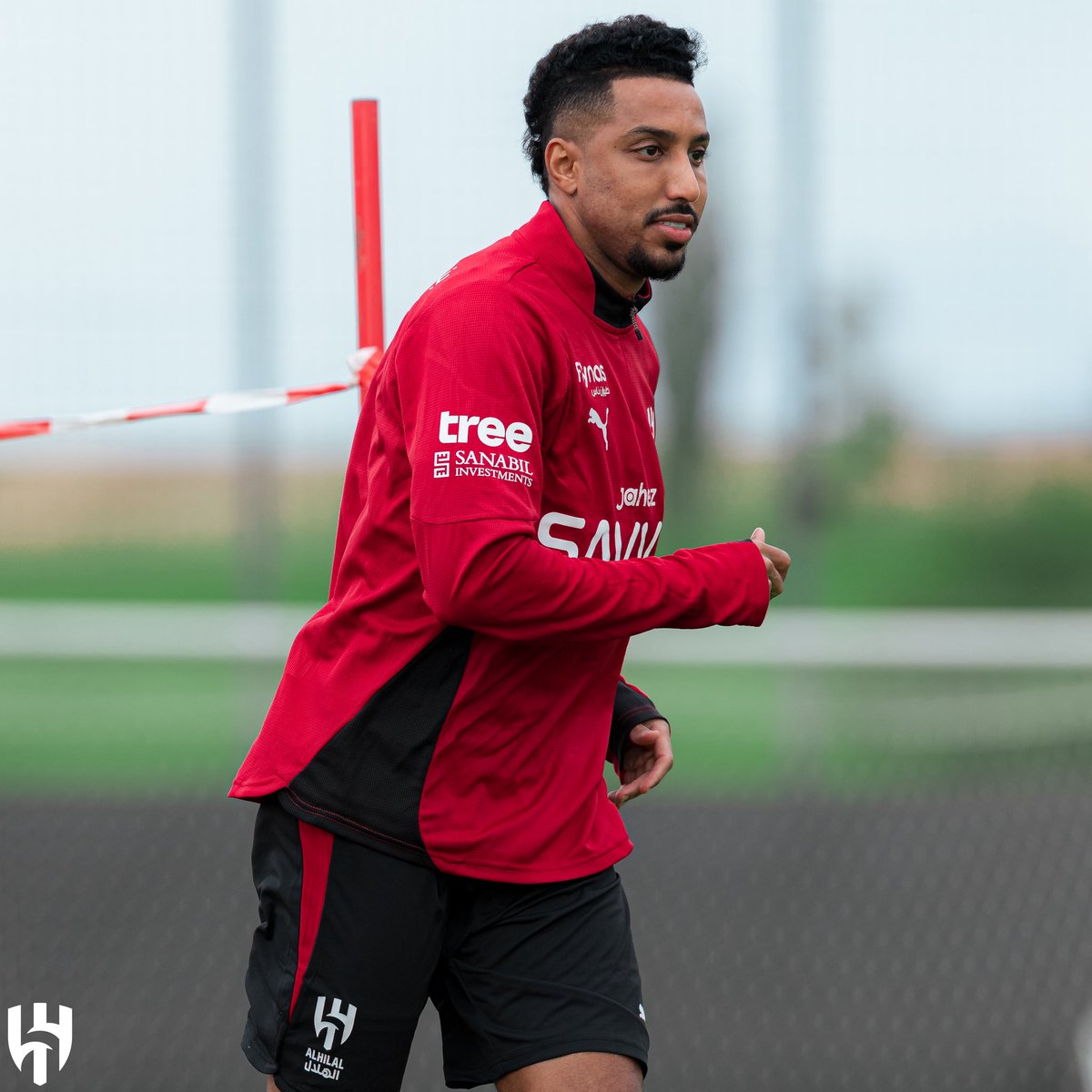 Salem Al-Dawsari participated in team training after completing his recovery program 🔹