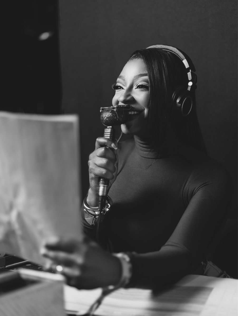 Khutso Theledi (@khutsotheledi) on Twitter photo Being trusted as the Voice of God in 2024… and now, in 2025, we did it again! 🙏🏾🎤
The live voice behind the scenes for Night 2: Main Music Awards at the 4th Annual #BasadiInMusicAwards2025 🏆
Thank you <a href="/Basadi_awards/">Basadi In Music Awards</a> I’m deeply grateful 💚 #AHiFambeni Being trusted as the Voice of God in 2024… and now, in 2025, we did it again! 🙏🏾🎤
The live voice behind the scenes for Night 2: Main Music Awards at the 4th Annual #BasadiInMusicAwards2025 🏆
Thank you <a href="/Basadi_awards/">Basadi In Music Awards</a> I’m deeply grateful 💚 #AHiFambeni