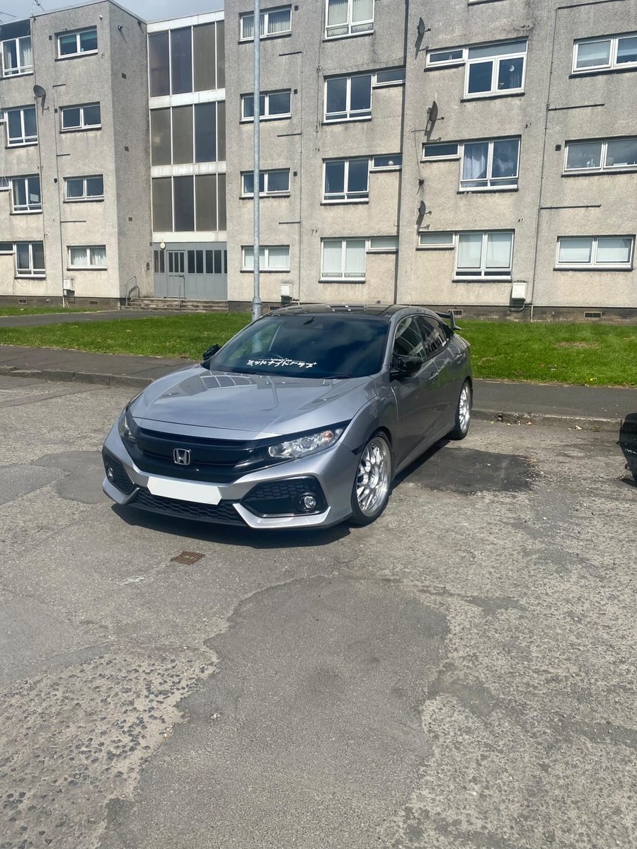 havent really posted anything about the civic since i got it, but here is the current look as of now. wheels just put on yesterday, still have lots more to do over the next few years, some repairs needed. but in love with this!