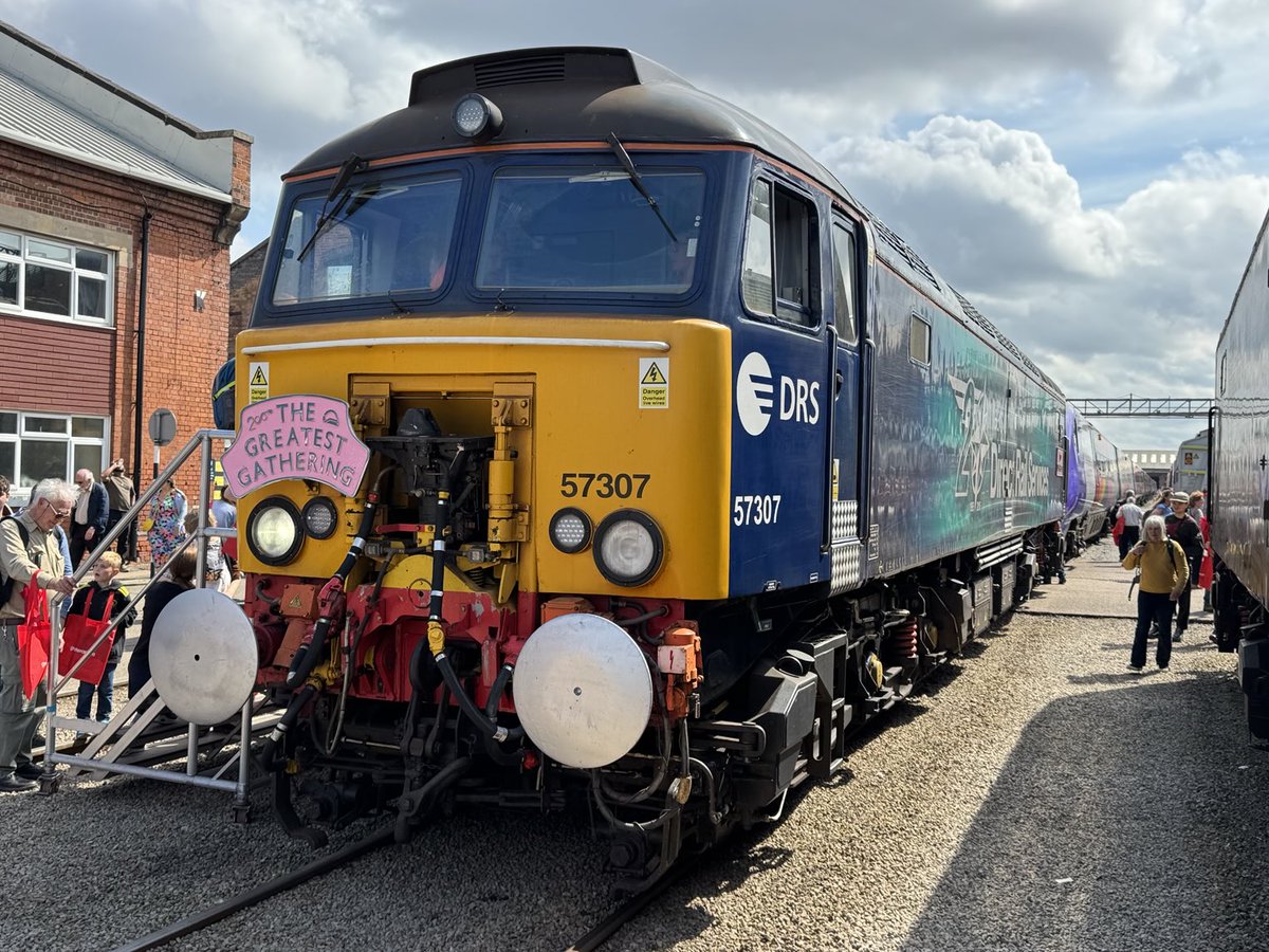 Percypotter49's tweet image. #class57 #greatestgathering