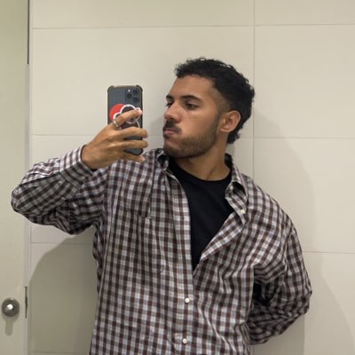 #NewProfilePic me aburrí de verme haciendo así 👍