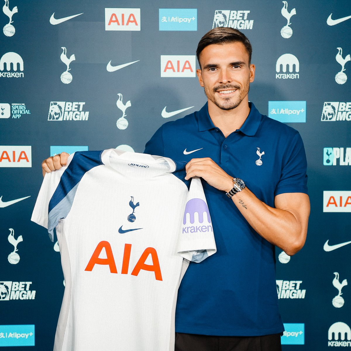 SpursOfficial's tweet photo. We are delighted to announce the signing of João Palhinha on loan from FC Bayern, subject to international clearance and work permit ✍️