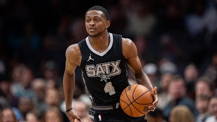 ⚪⚫ De'Aaron Fox firma una extensión máxima con San Antonio. 4 años y hasta 229M$ para el recién llegado al Álamo.