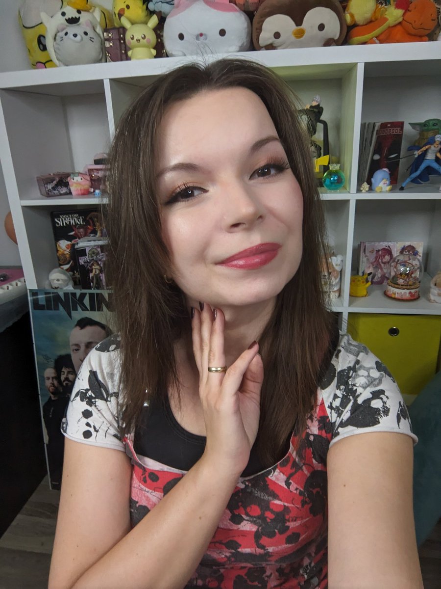 Shaky Banana tweet media