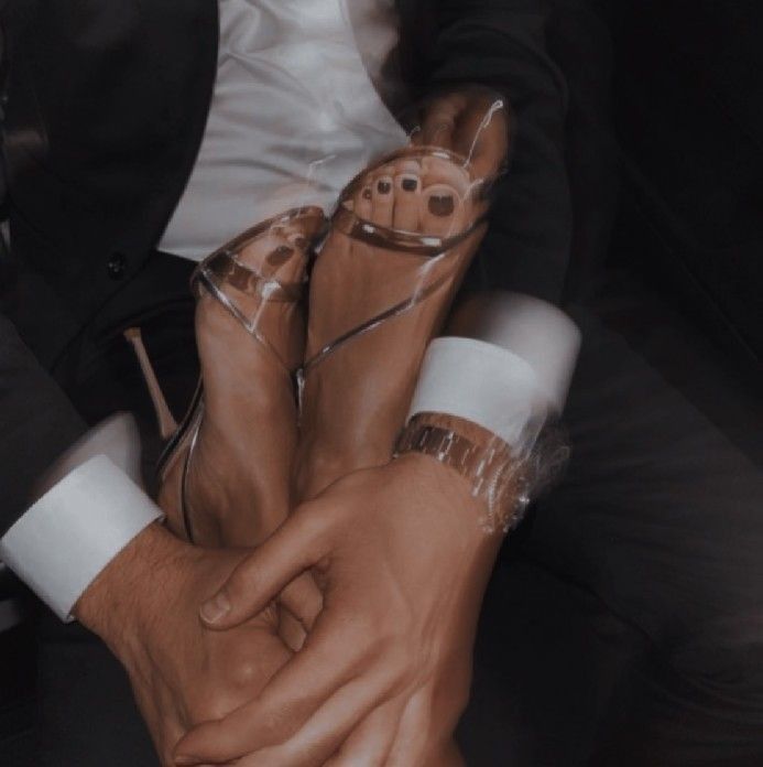 cr: the maddest obsession by danielle lori (ᦠ)
༄.°✨️