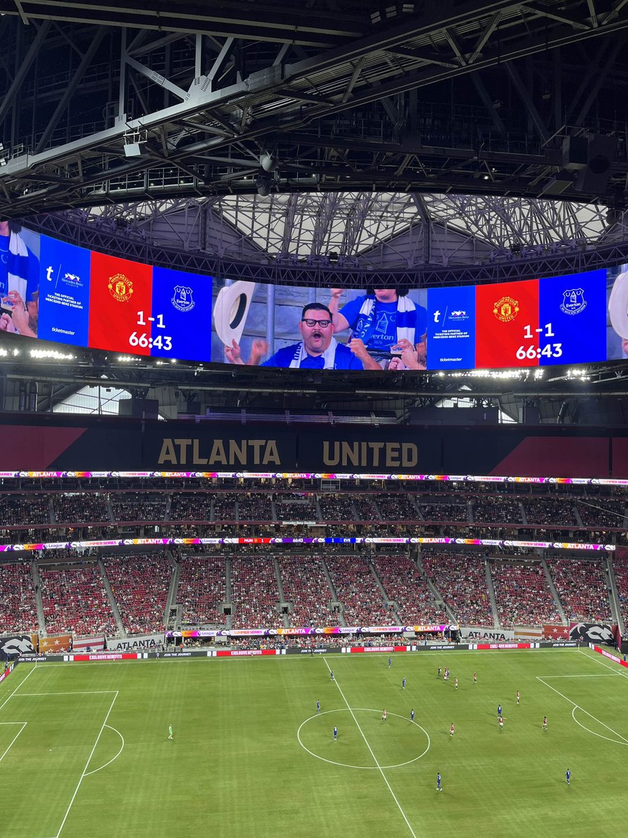 Vince Gil (@realvincegil) on Twitter photo What a night…UTFT!!! What a night…UTFT!!!