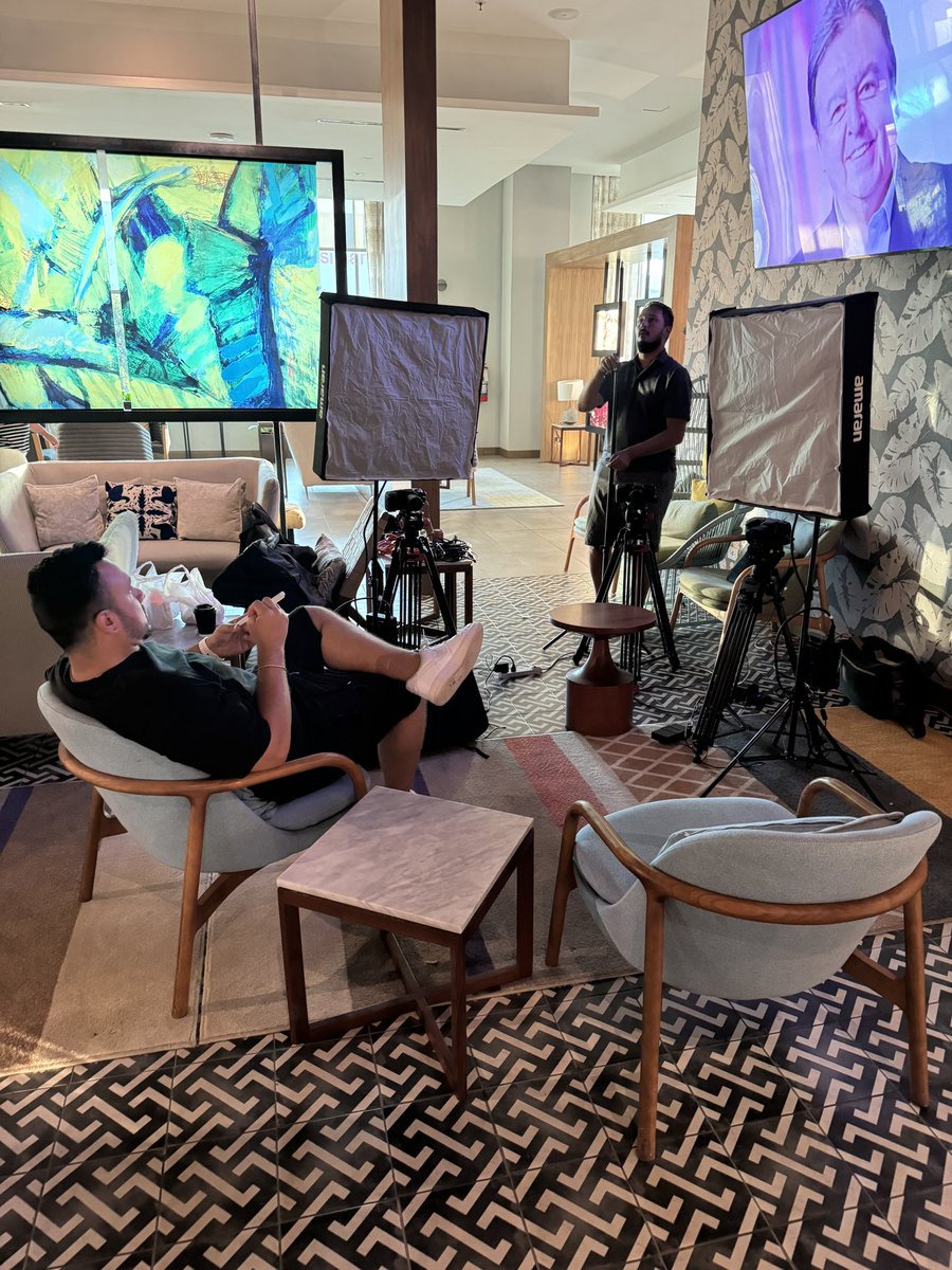 People keep asking me who’s funding me?

Bruh, I’ve been in the con MSM for almost a decade 

I’ve worked with most of the big names, including with Tucker Carlson, Candace Owens, Tim Pool / Matt Walsh, Nick Fuentes, Glenn Beck etc

Shoot, I even grew up with Benny Johnson, spoke