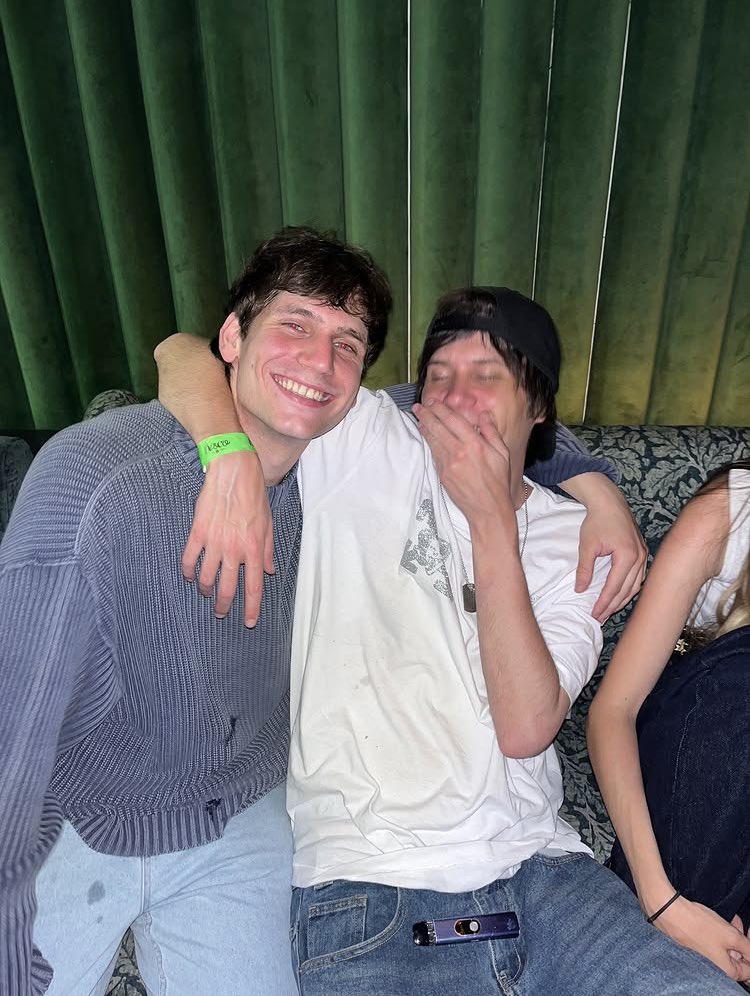 fefihz's tweet photo. rubius parece la novia sonrojada JAKSJAJ https://t.co/sCz0VSErRT