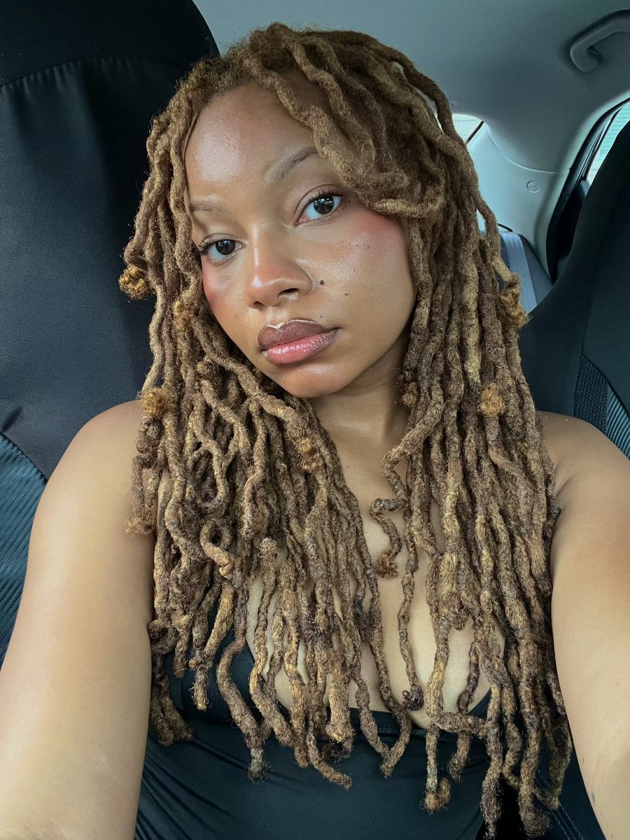 britt ★☆✰ tweet media