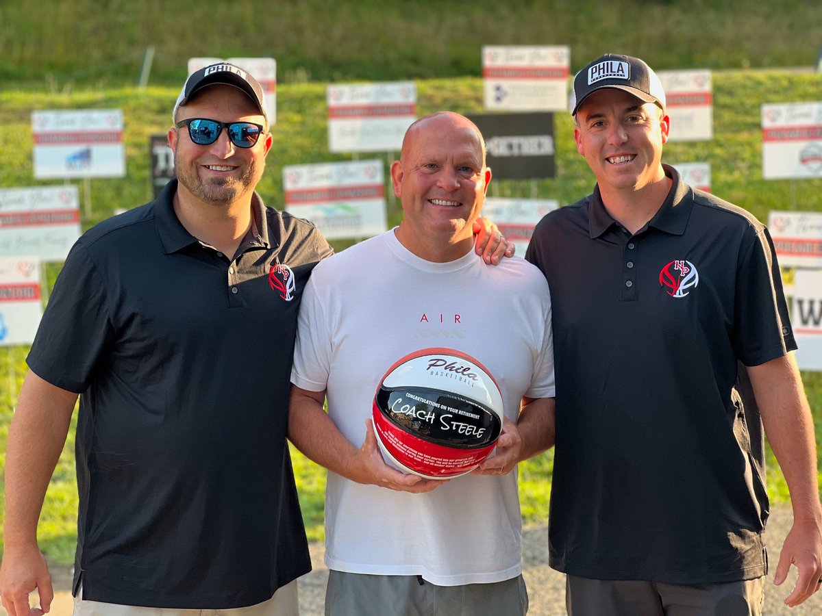 NP Quaker Hoops tweet media