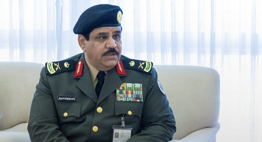 وفيت وكفيت يا أبو عبدالله
شكرًا للواء ماجد بن بندر الدويش، على عطائك المميز في خدمة الوطن وقيادة السجون. 
وألف مبروك تعيينك مستشارًا لمعالي وزير الداخلية. نتمنى لك التوفيق دائمًا! 🇸🇦 #السعودية #وزارة_الداخلية

نبذة مختصرة عن اللواء ماجد بن بندر الدويش: اللواء ماجد بن بندر الدويش