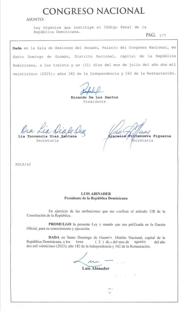 ¡Hoy se hace historia en RD!

Gracias a nuestro presidente <a href="/luisabinader/">Luis Abinader</a> por promulgar el nuevo #codigopenal una herramienta moderna para enfrentar la criminalidad, proteger las víctimas y fortalecer la justicia. Un antes y un después en la lucha contra el crimen y la impunidad.