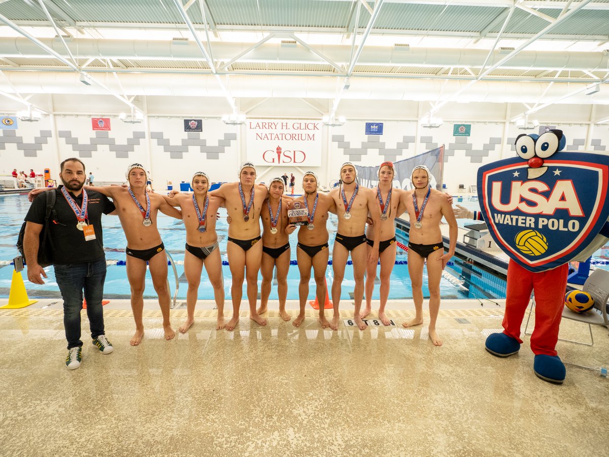 USAWP's tweet photo. Congratulations to the Platinum Division medalists at Session III of #2025JOs!

18u Boys
🥇 @stlouisareapolo Blue
🥈 Pittsburgh
🥉 PRWPC

MVP: Nick Zimmerman (Not Pictured)

📸 @KLCfotos  / Brendan Maloney https://t.co/bMMihVZ17J