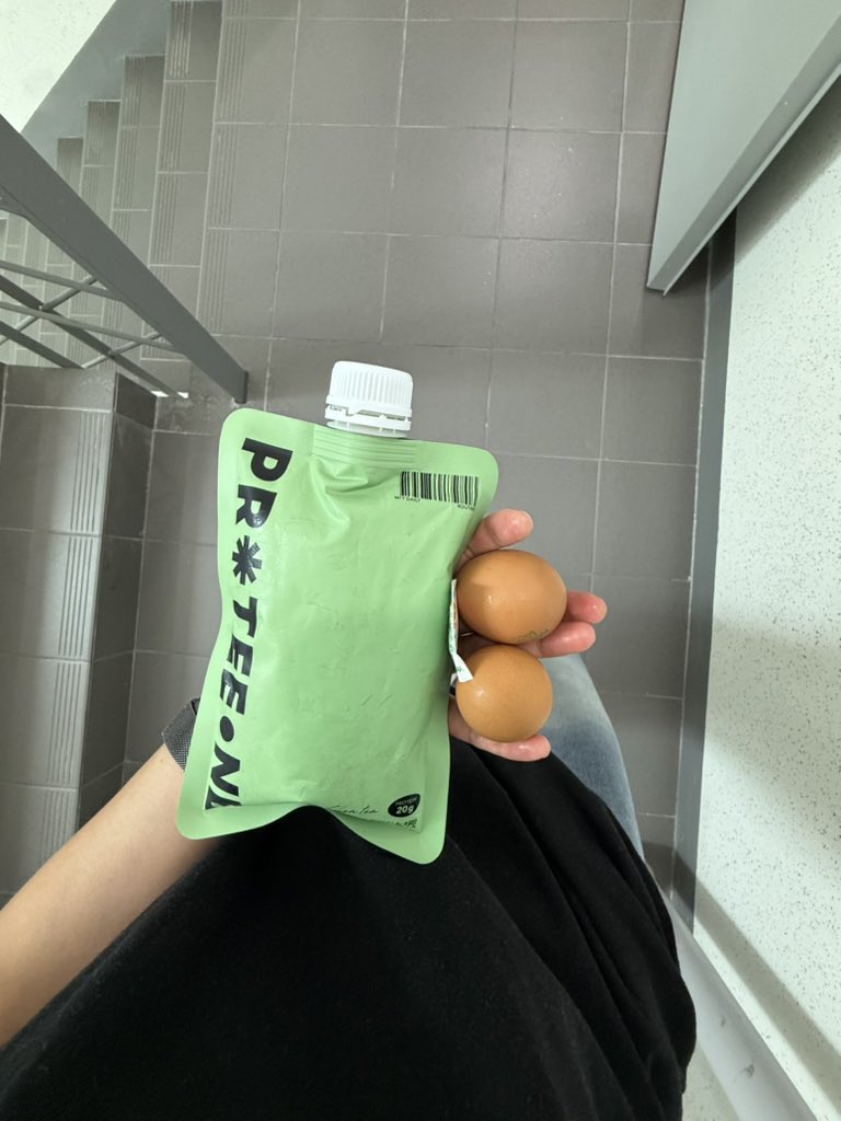 wwwa997's tweet photo. 이거 단쉐 마힛음 https://t.co/dCtRqHVjwr