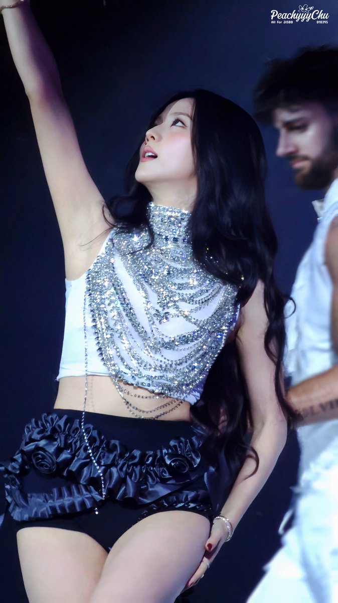 peachyyy_chu's tweet image. 07/12/25 Los Angeles Day1

💜@officialBLISSOO @BLACKPINK 

#JISOO #deadline_in_losangelesday1 #BLACKPINK_WORLDTOUR2025
#BLACKPINKJISOO #BLACKPINK_DEADLINE