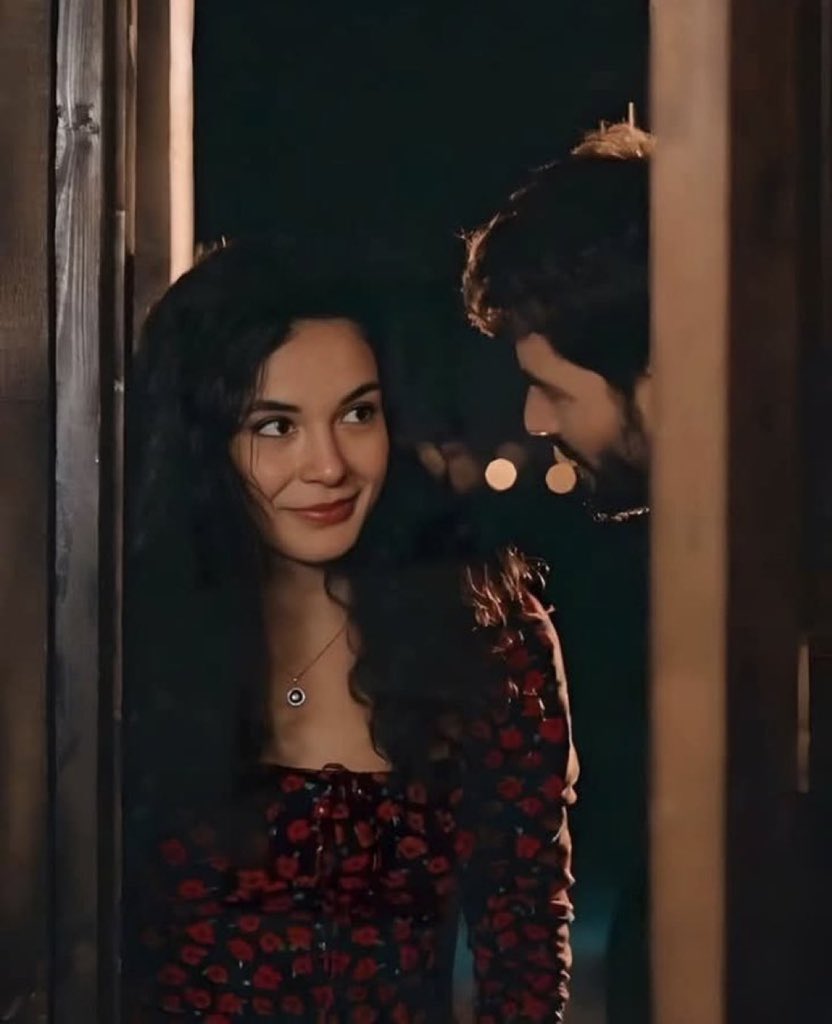 ولا شي يشبهك أنت أجمل ماشافت عيوني♥️😌
 #بوح_اخر_الليل
من القلب__شهد♥️