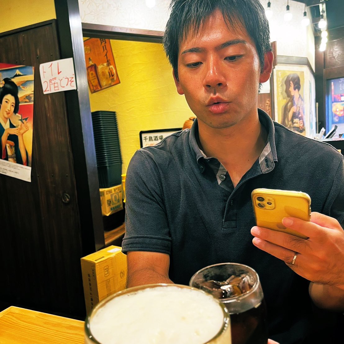 BAR Rapport(ラポール) (@rapport20241201) on Twitter photo ╭━━━━━━━╮
🍸Rapport info 🍸
╰━━━v━━━╯
本日(8/4月)のラポールは…
ザンリーグ・シンさん(<a href="/sin_re_sin/">シン@8/4 池袋 BarRapport様</a> )
お誕生日会🥂✨
常勤スタッフ
ミート🍖
おすし🍣
OPEN18:00 L.O23:00 CLOSE23:30 ╭━━━━━━━╮
🍸Rapport info 🍸
╰━━━v━━━╯
本日(8/4月)のラポールは…
ザンリーグ・シンさん(<a href="/sin_re_sin/">シン@8/4 池袋 BarRapport様</a> )
お誕生日会🥂✨
常勤スタッフ
ミート🍖
おすし🍣
OPEN18:00 L.O23:00 CLOSE23:30