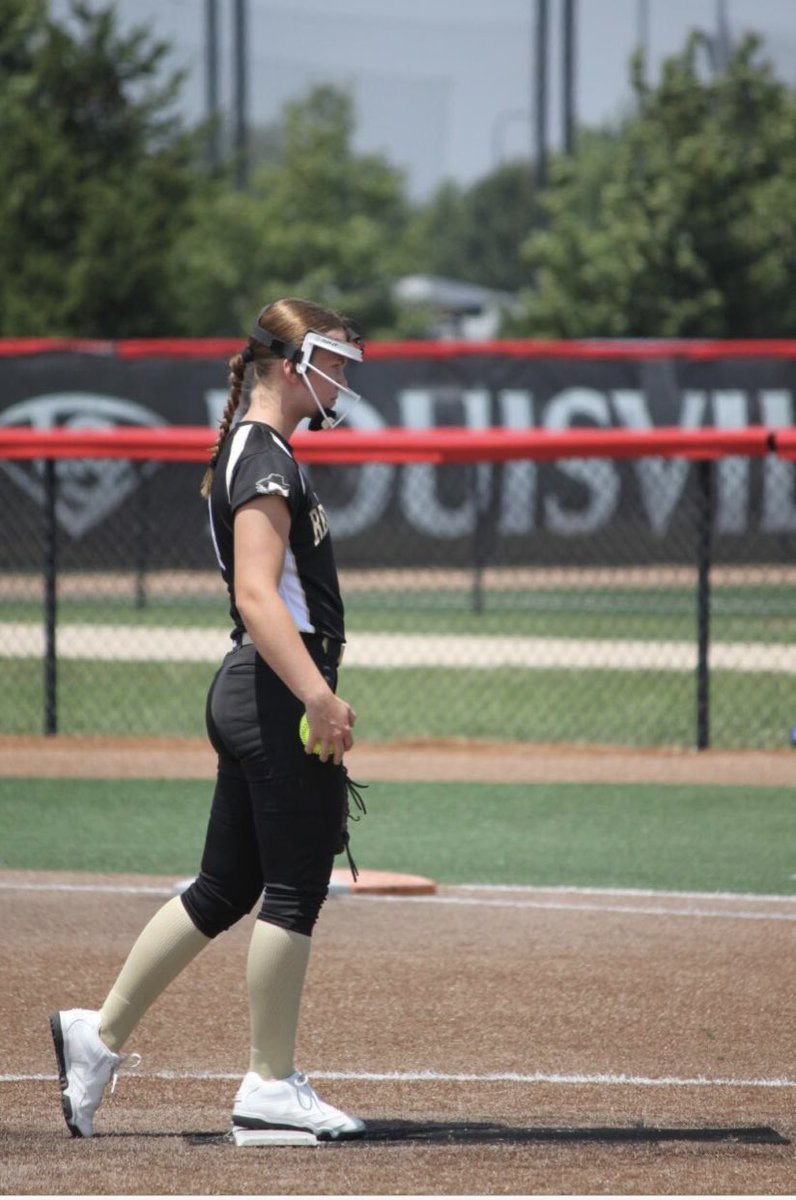 Had such a great last summer tournament with the <a href="/MNRenegadesSB/">Minnesota Renegades</a>! This team is so fun! 

Pitching stats for the tournament were:

20 IP
74 batters faced
9 hits
3 runs/1 earned run
4 walks/18 strikeouts
.350 ERA / .134 BAA

<a href="/BLCWSoftball/">BLC Softball</a>