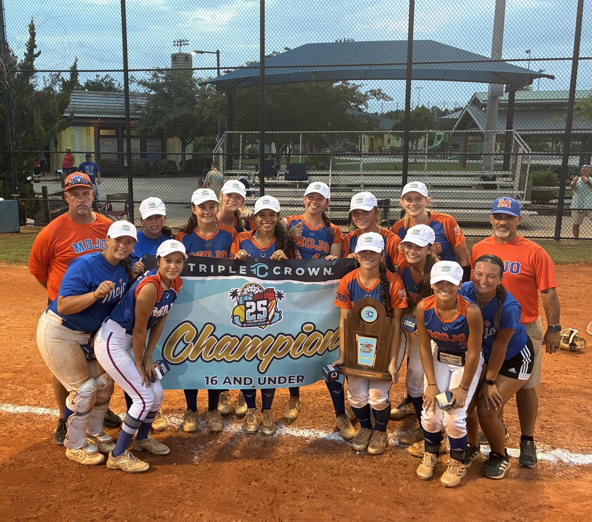 TN Mojo - Tucker/Helms (@mojotuckerhelms) on Twitter photo Girls battled all week long through rain, lightning and competition and when the dust settled they are your 2025 <a href="/TCSFastpitch/">TC Fastpitch</a> 16u East Coast National Champions!!!! #1 out of 68 teams. Proud of the growth and fight in this crew this summer! <a href="/Mojo_Carolinas/">TN Mojo Hyatt/Grice</a> <a href="/TnMojoFastpitch/">Tennessee Mojo fastpitch</a> Girls battled all week long through rain, lightning and competition and when the dust settled they are your 2025 <a href="/TCSFastpitch/">TC Fastpitch</a> 16u East Coast National Champions!!!! #1 out of 68 teams. Proud of the growth and fight in this crew this summer! <a href="/Mojo_Carolinas/">TN Mojo Hyatt/Grice</a> <a href="/TnMojoFastpitch/">Tennessee Mojo fastpitch</a>