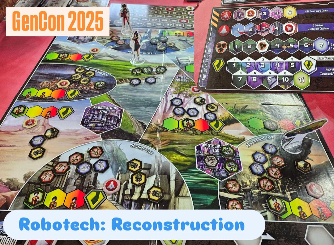 drwictz's tweet image. Minmei can sing all she wants - it pales in comparison to the Robotech Defense Force 's Veritech Fighters, which are winning the hearts and minds of Zentradie Civilians 

#RobotechReconstruction #GenCon #GenCon2025