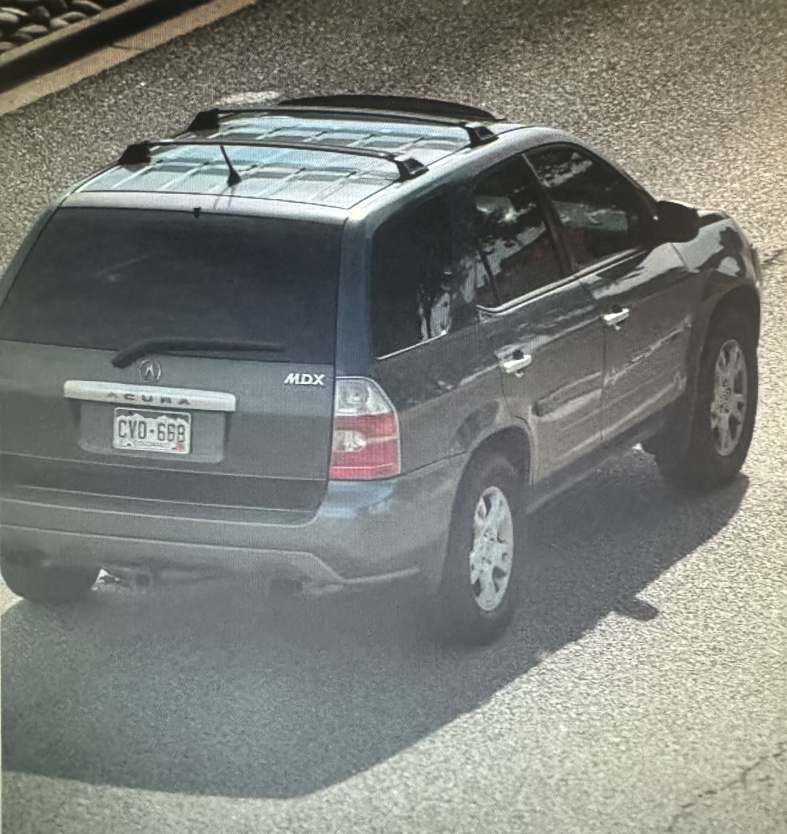 AuroraPD's tweet image. NEWS RELEASE: The Aurora Police Department is seeking the public’s help with information about a suspect involved in a homicide early Sunday morning at an apartment complex in north central Aurora. #APDNews

The suspect, 30-year-old Michel Jordan Castellano-Fonseca, is wanted in…