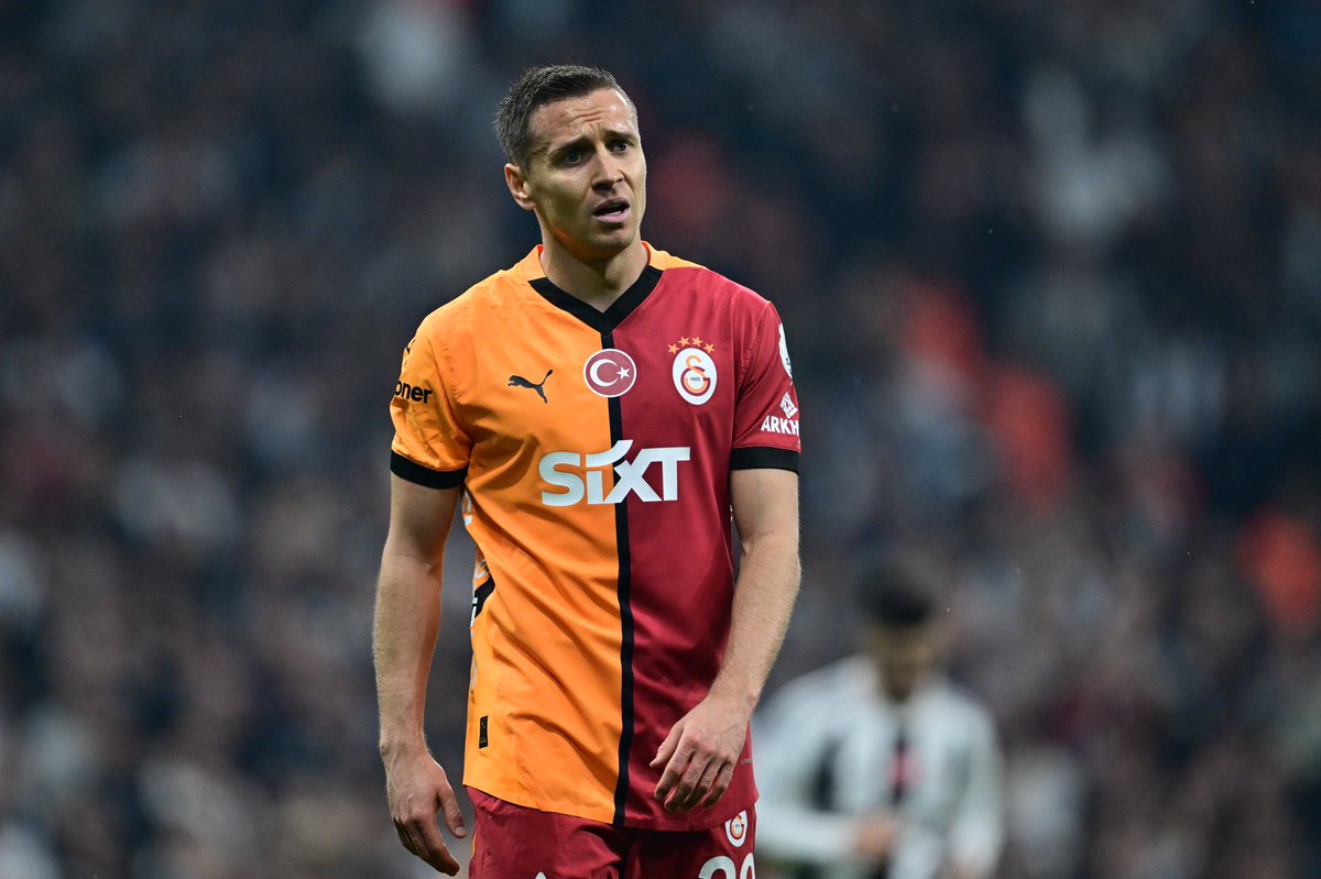 Büyük umutlarla gelen ama hiç verim alamadığımız Frankowski'den zararsız çıkmak büyük iş.. her şey için teşekkürler franky.