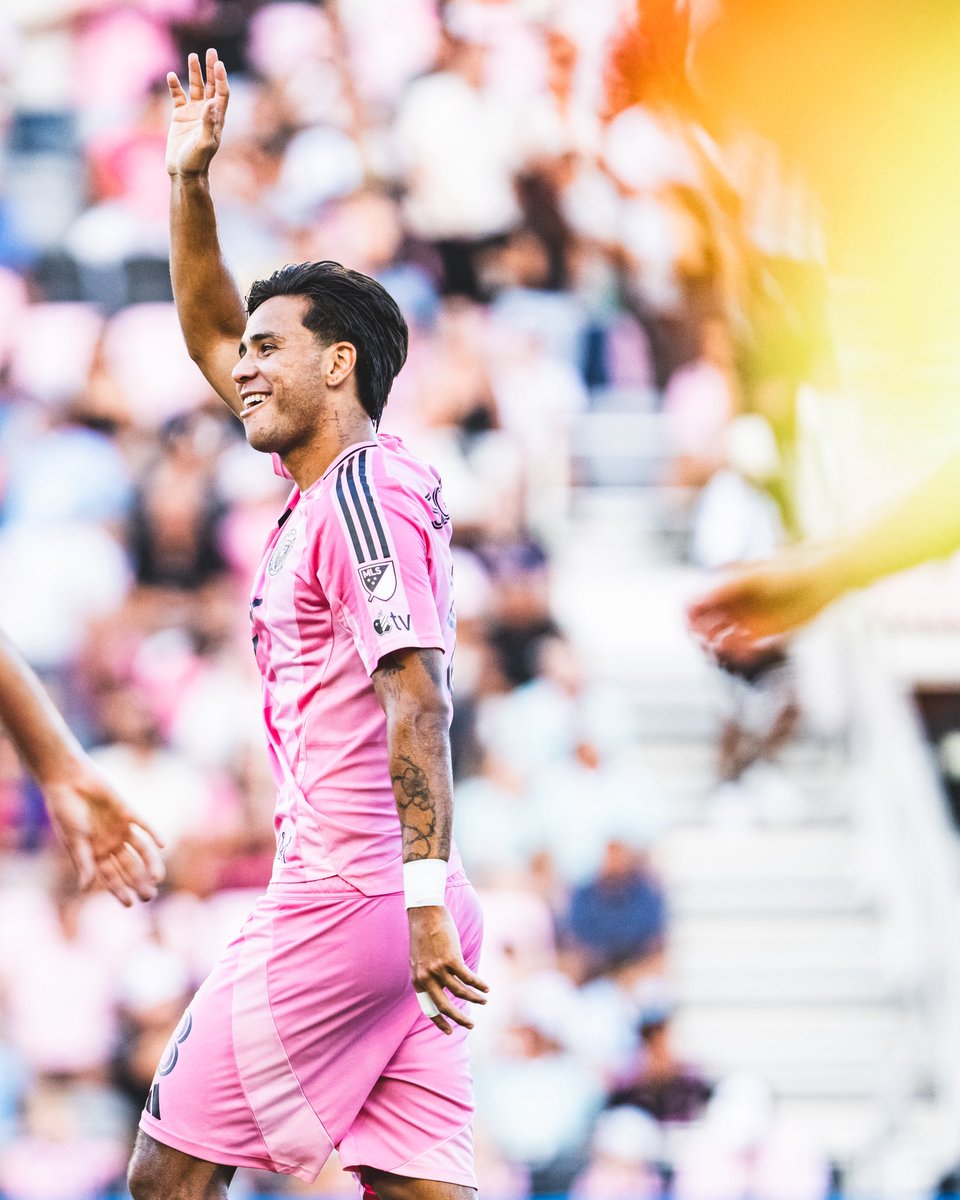 Inter Miami CF (@intermiamicf) on Twitter photo Un equipo que nunca se rinde 👊 Nos vemos el miércoles para nuestro tercer partido de <a href="/LeaguesCup/">Leagues Cup</a> 🏟️
Tickets: intermiamicf.co/2025LC-Social Un equipo que nunca se rinde 👊 Nos vemos el miércoles para nuestro tercer partido de <a href="/LeaguesCup/">Leagues Cup</a> 🏟️
Tickets: intermiamicf.co/2025LC-Social