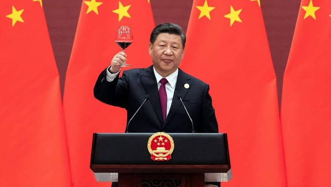 Trump jogou o Brasil no colo da China.