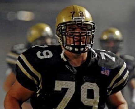 Kicking off Year 16 of being a #TXHSFB Coach tomorrow morning! Still get as nervous/excited the night before as I did in my playing days... Larry Neumann used to say: There's nothing like watching the sun rise through your facemask!

HJ hits the field tomorrow bright &amp; early!