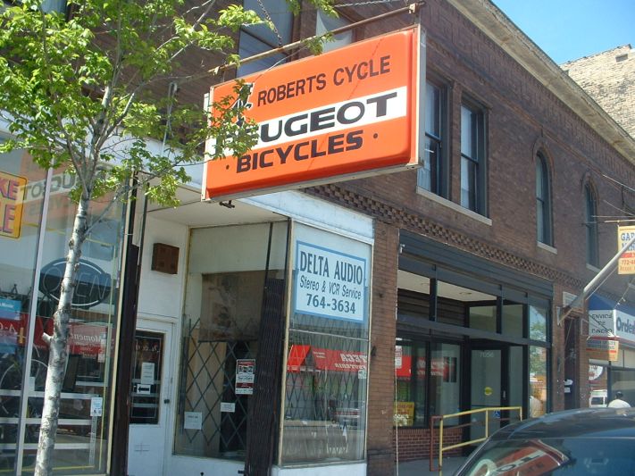 Apple Maps adds cycling directions for users in Chicago, other US cities - business-standard.com/article/techno…