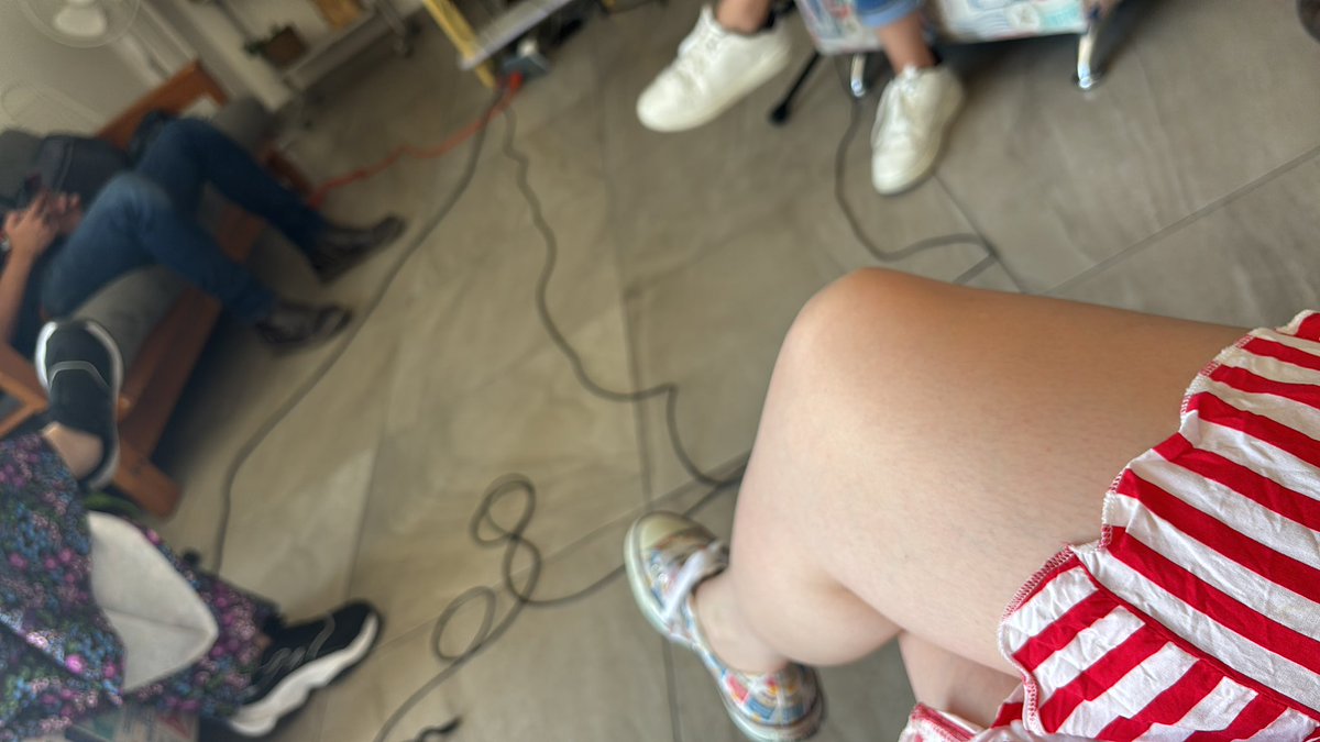 Psicobetza's tweet photo. Día de empezar a grabar la nueva temporada de @psicopallevar 🤩✨ https://t.co/SJm9zBke26