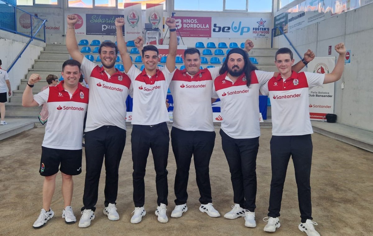 Enhorabuena!!
Os merecéis el ascenso a División de Honor.
El gran ambiente que reina en el equipo ha sido clave en la gran temporada.
Sois un verdadero equipo!!!!!