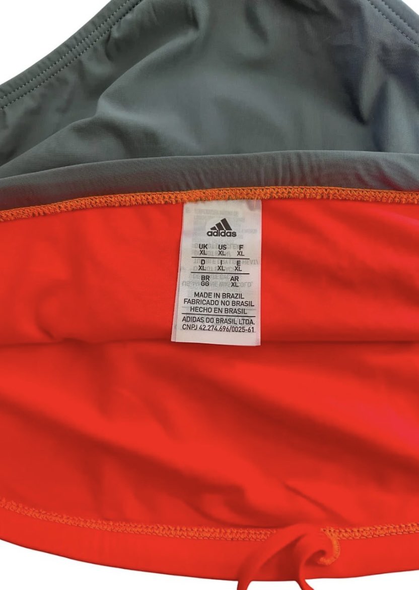 SUNGA ADIDAS 
marca: Adidas 
Cor: laranja e cinza 
Tamanho: XL / GG 

Está com etiqueta.
NOVO 

R$70 
Link: enjoei.com.br/p/sunga-adidas…