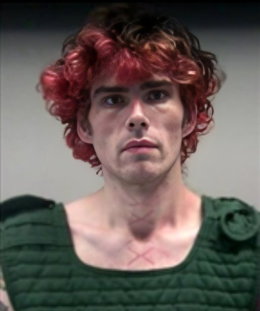 ‼️HORRIFIC THREATS: A RACIST has been arrested by the FBI for using his X account to organize violent mobs and threatened to kill 30,000 Black people in Cincinnati—now he’s in cuffs. “K*LL THEM ALL” 😱

📍Miami, Florida