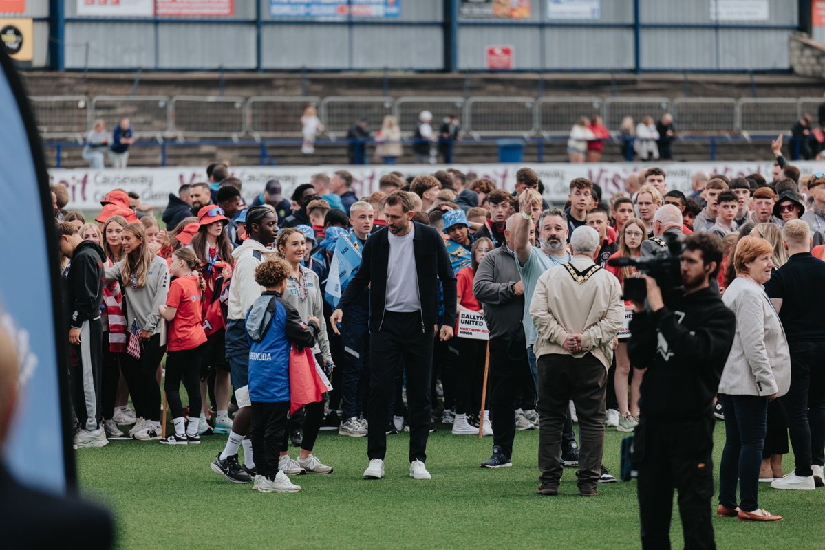 Gareth McAuley (@g23mcauley) on Twitter photo What a privilege to return to the <a href="/SuperCupNI/">Budget Energy SuperCupNI ⚽️🏆</a> as special guest to open this year’s tournament on the North Coast.
This time last week lead the welcome parade through Coleraine.
Thanks to <a href="/BudgetEnergyNI/">Damien Wilson</a> and Victor Leonard for the invite. What a privilege to return to the <a href="/SuperCupNI/">Budget Energy SuperCupNI ⚽️🏆</a> as special guest to open this year’s tournament on the North Coast.
This time last week lead the welcome parade through Coleraine.
Thanks to <a href="/BudgetEnergyNI/">Damien Wilson</a> and Victor Leonard for the invite.