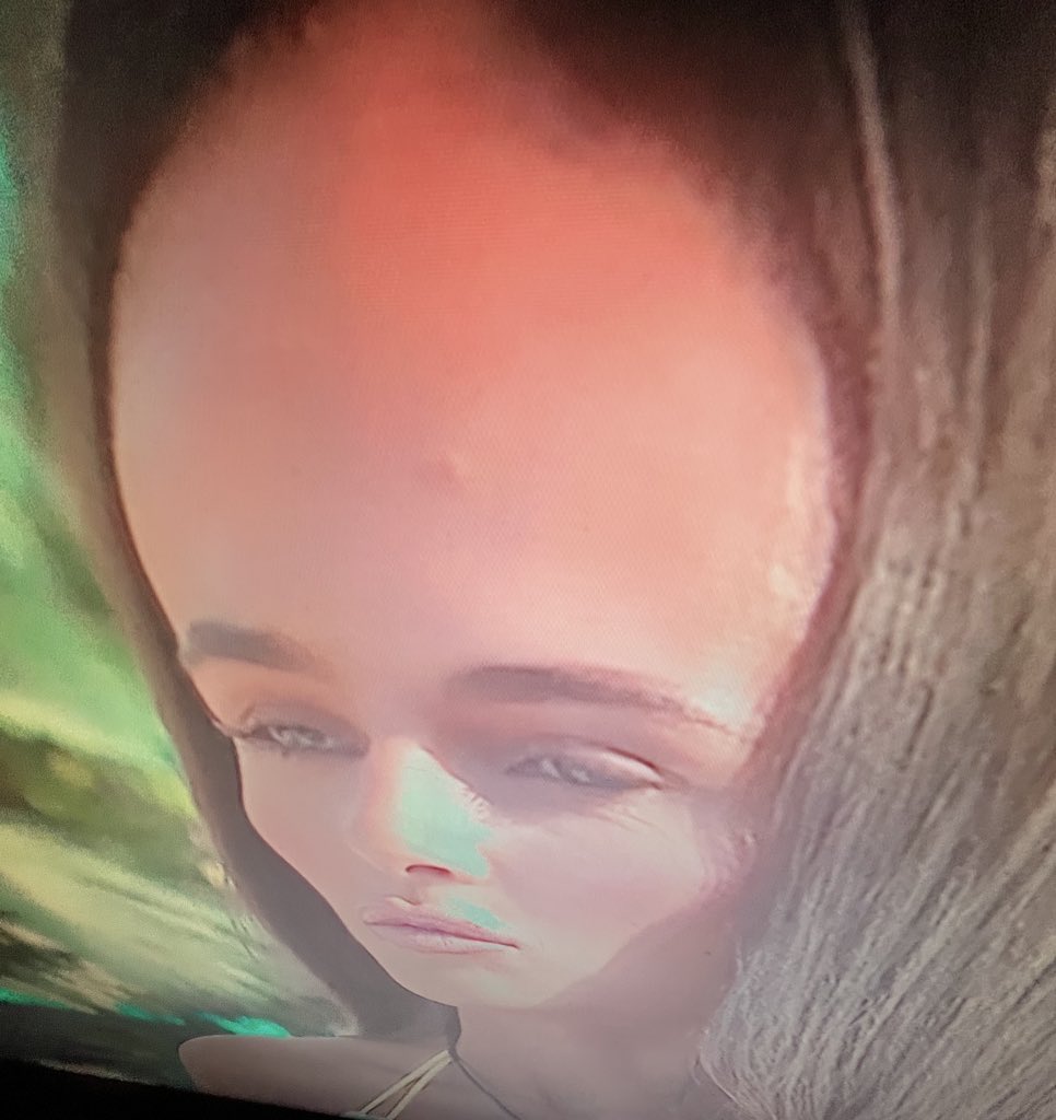 ‘I think Meg and Dejon are most compatible’ of course you do Lauren, you think Harrison was the man of your dreams after 4 hours of knowing him.  #Loveisland