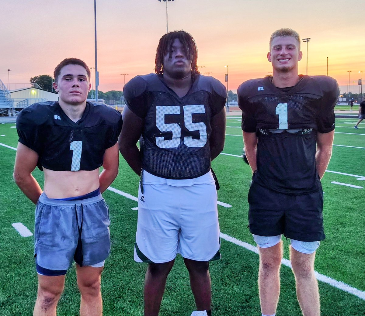 Here's a preview I've written for my web site on tradition-rich South Warren, which finished 12-2 last season.

NEW TURF TO TACKLE/South Warren embraces the test of KHSAA Class 6A football jimmashek.com/?p=17297