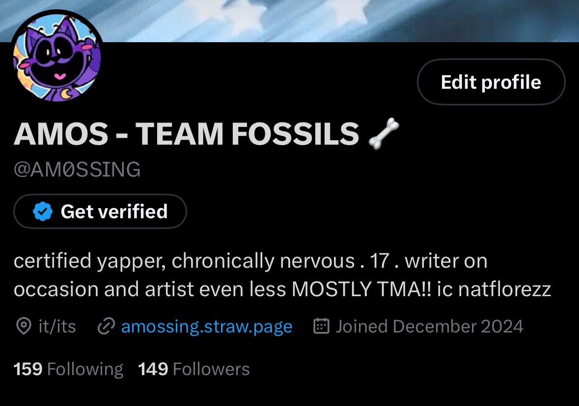 AM0SSING's tweet image. spot the difference ..