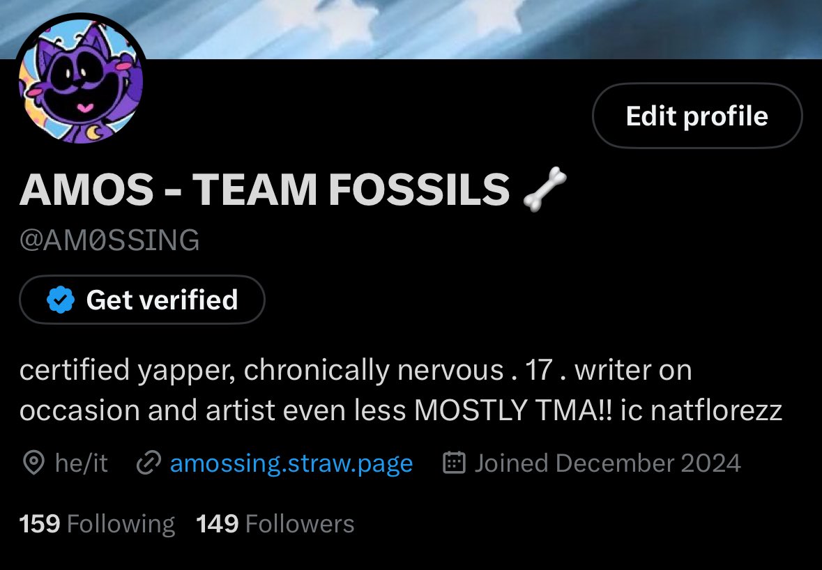 AM0SSING's tweet image. spot the difference ..