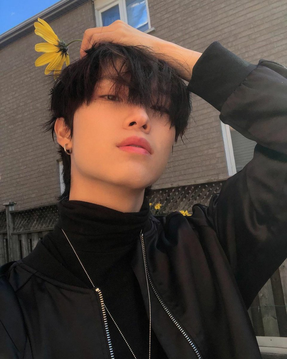 FlyByRoll's tweet image. Outside