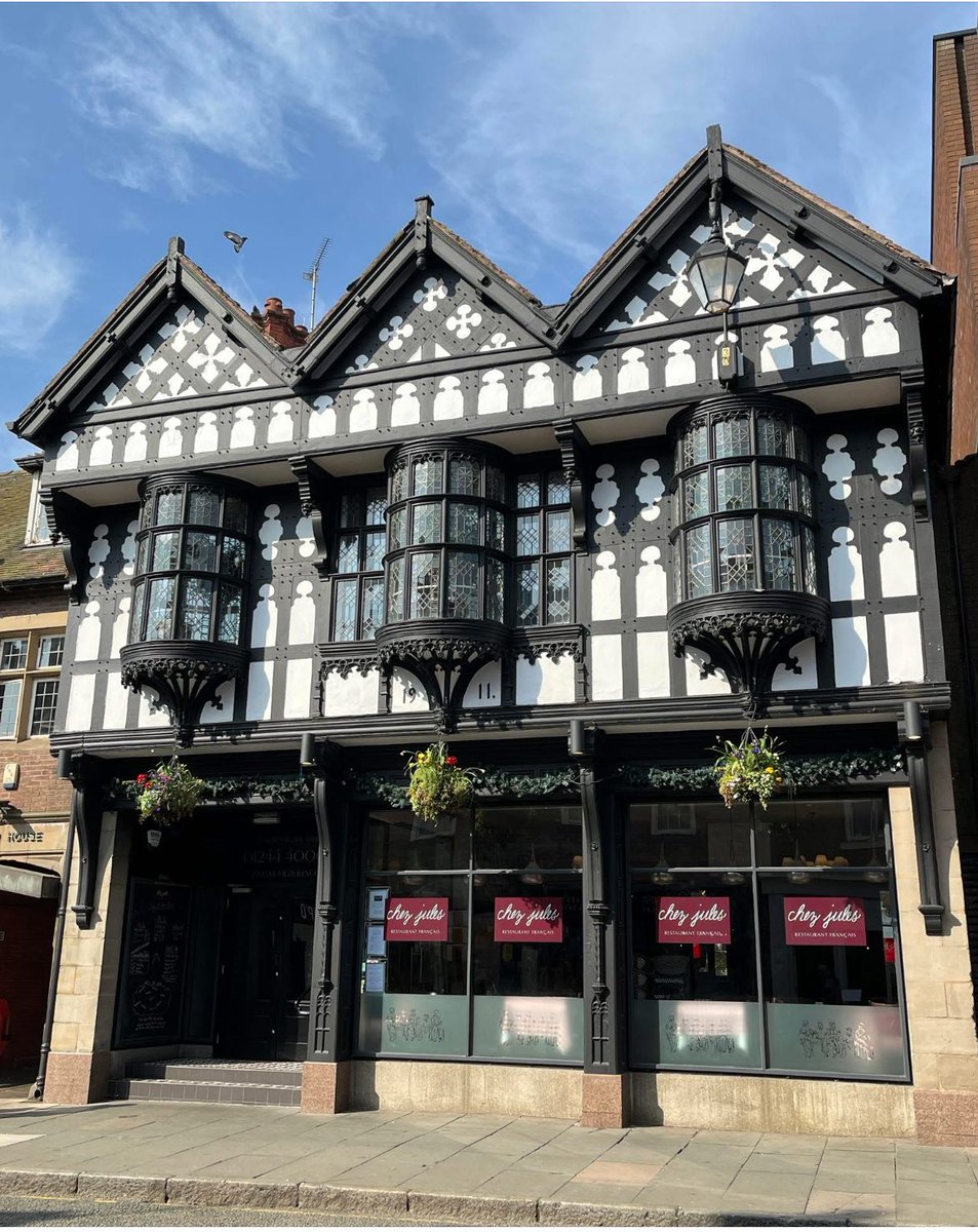 On The Chester Tour at 10.30 and 2pm every day, visitors learn many interesting, historic and surprising facts - such as that this building was a fire station until 1970! Find out more: meet by the statue in the Town Hall Sq. Tickets: chestertours.org.uk or pay cash
