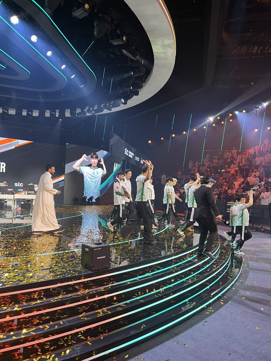 It's my last day in Riyadh. I really enjoyed it and it was a beautiful days . ❤️