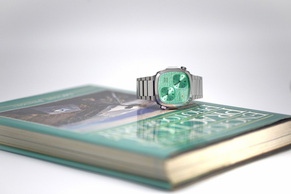 Vesuviate_Watch's tweet image. VESUVIATE Attivo-Duplex 👋😄

#squarewatch #uniquewatches #wristwatches #watchnerd #wristshot #dailywatchfix #dualtime #affordablewatch #watchoftheday #wornwear #wristwatchcheck #dualtimewatch #uniquetimepieces #practicalwatch #toolwatch #aviatNwatch #pilotwatch #worldtimer