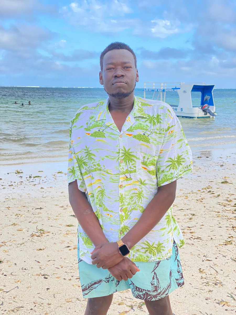 It was really great to be at the coastal region in Kenya Mombasa touring and feel the sea breath. Kenya is really great example of hope in east Africa for the countries like South Sudan 🇸🇸 to improve on their leadership mechanisms. Good leadership bring smile on citizens face.