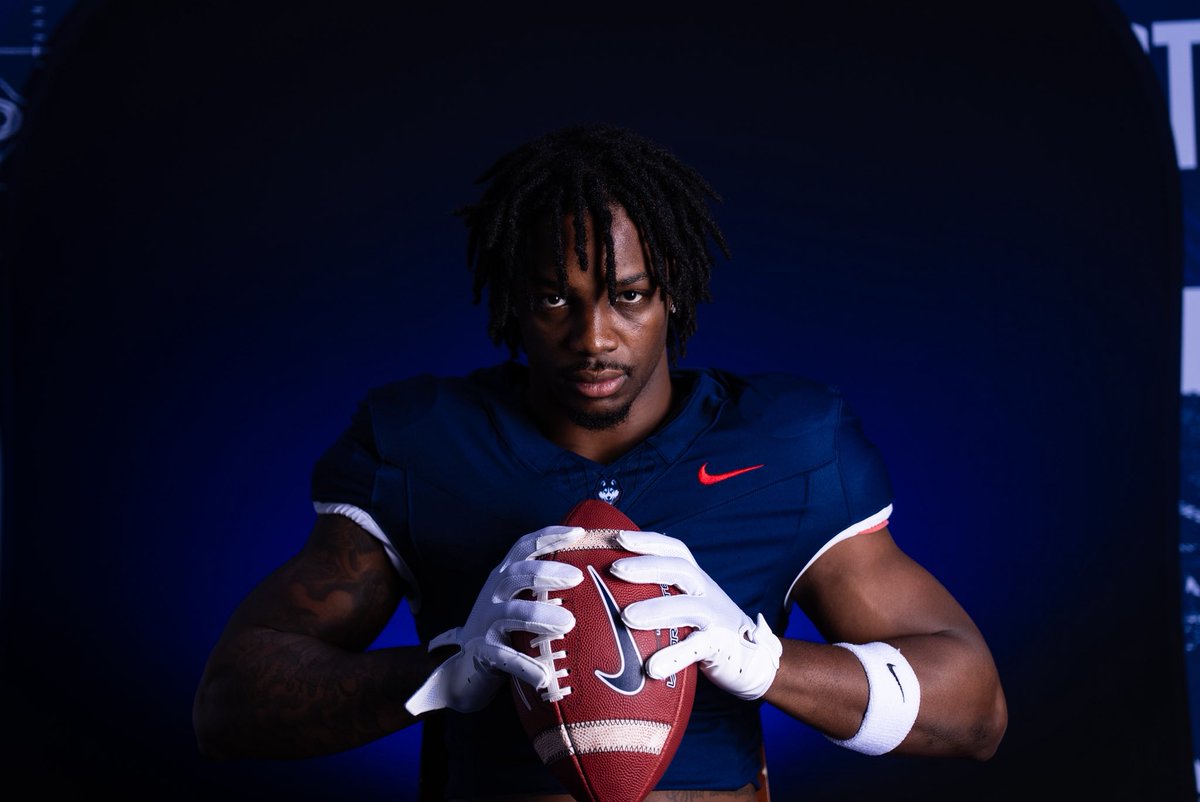 Imma star ⭐️ you a see soon 💯 #Huskies