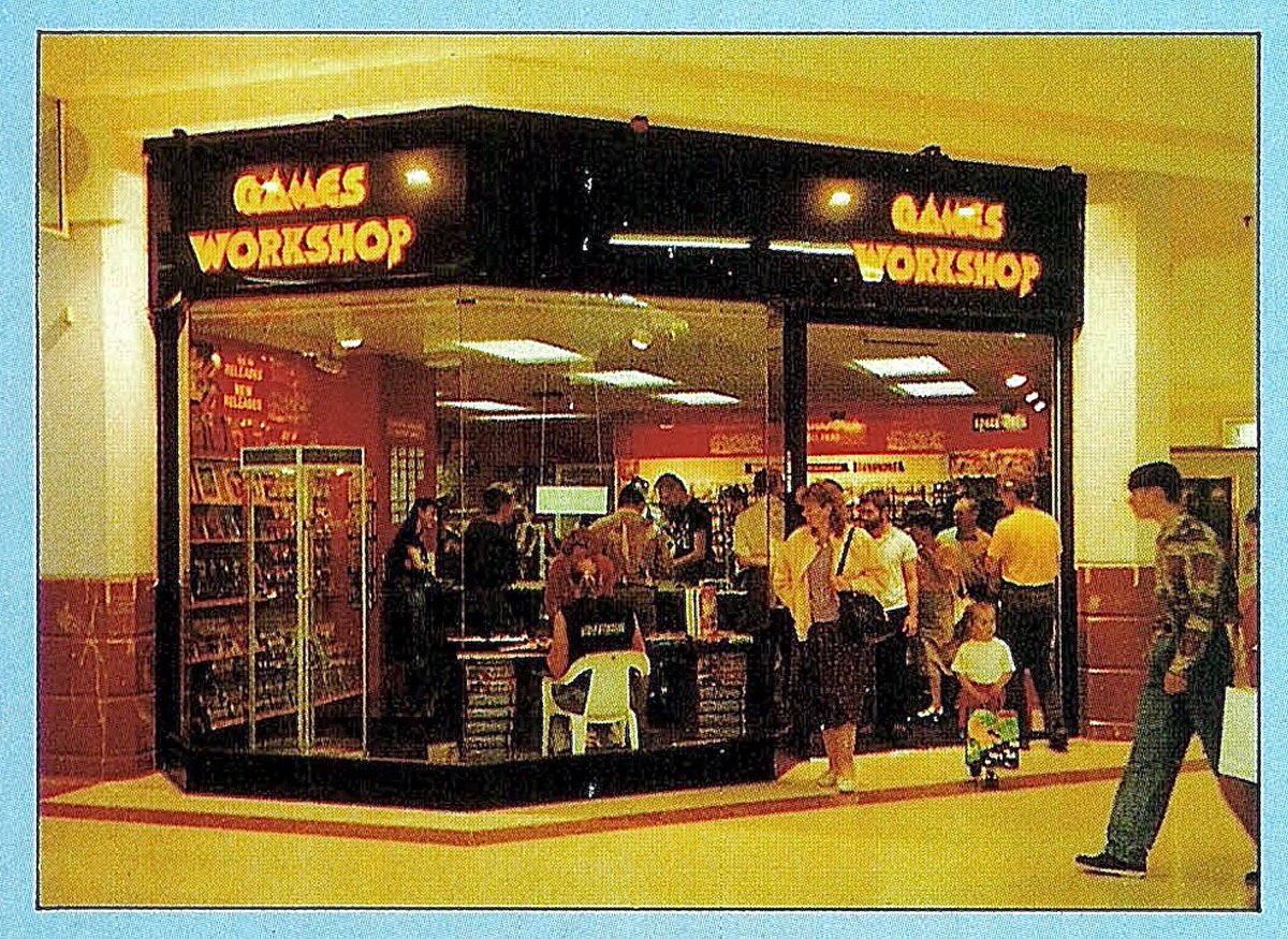 One of the most famous games workshop shops ever! Are any of you out there able to identify it? Did any of you manage to set foot in such a hallowed establishment?
.
#oldhammer #warhammercommunity #warhammer #warhammer40k #40k